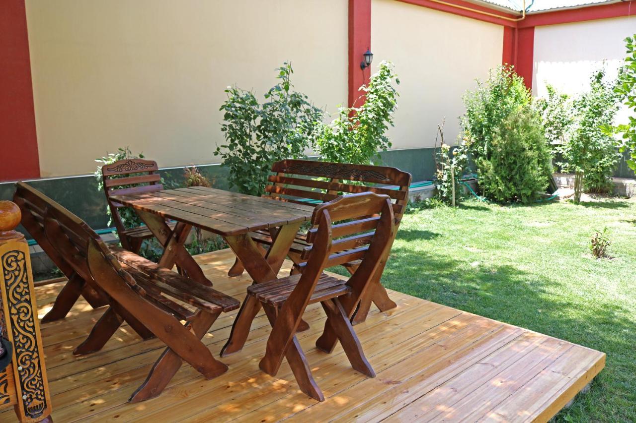 Chinor Garden Hotel - Free Airport Pick-Up And Drop-Off Tashkent Esterno foto
