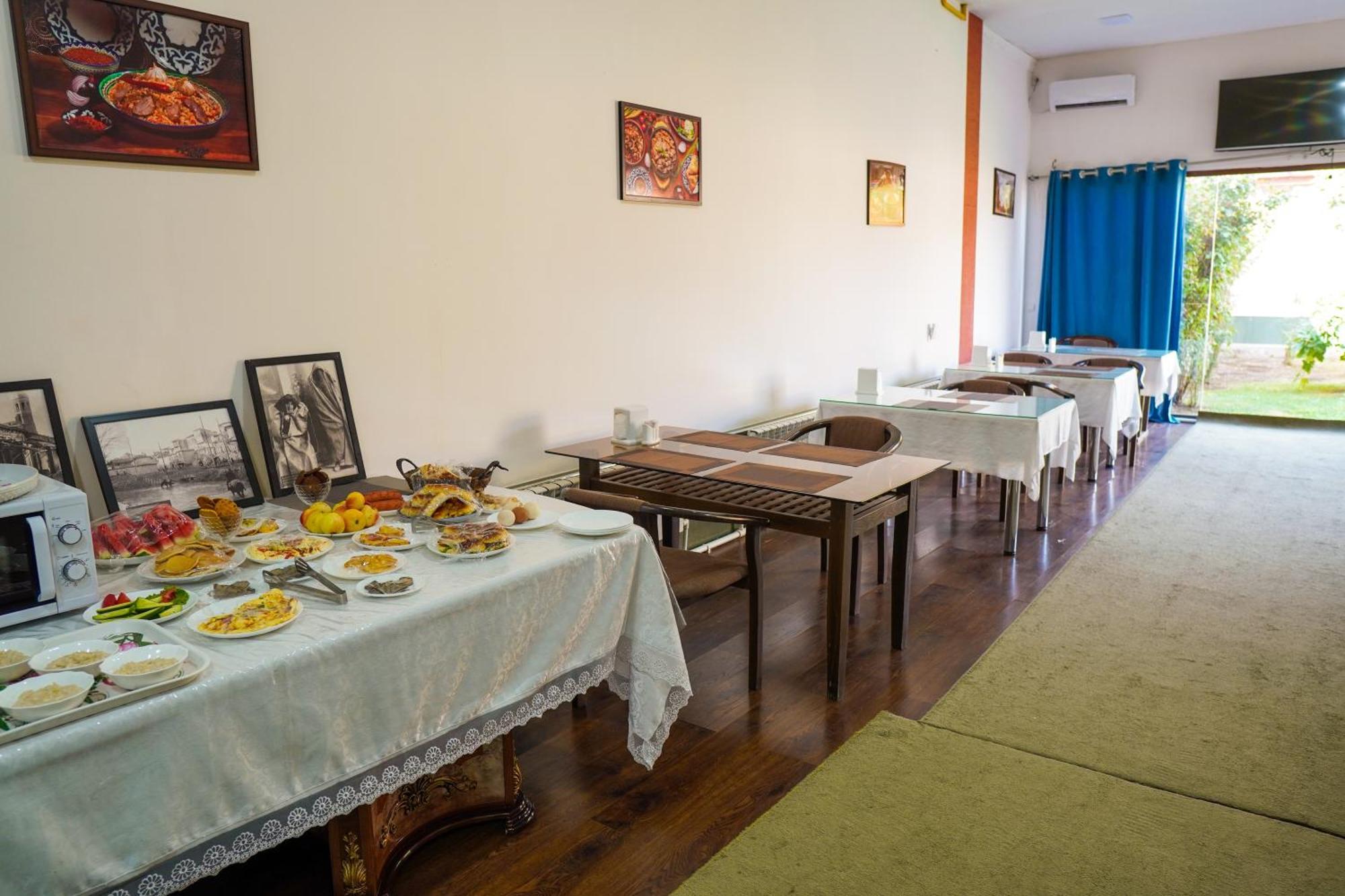 Chinor Garden Hotel - Free Airport Pick-Up And Drop-Off Tashkent Esterno foto