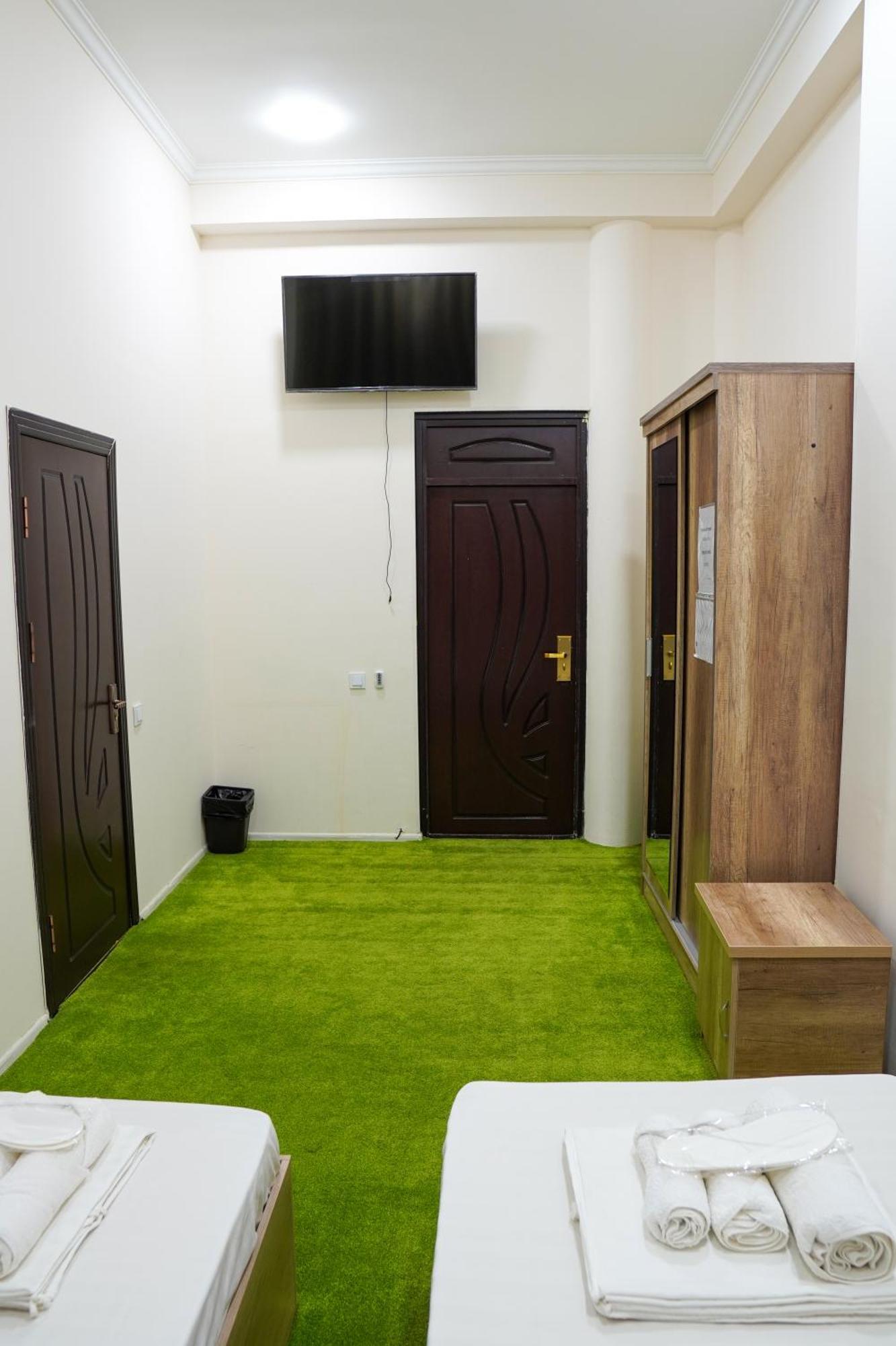 Chinor Garden Hotel - Free Airport Pick-Up And Drop-Off Tashkent Esterno foto