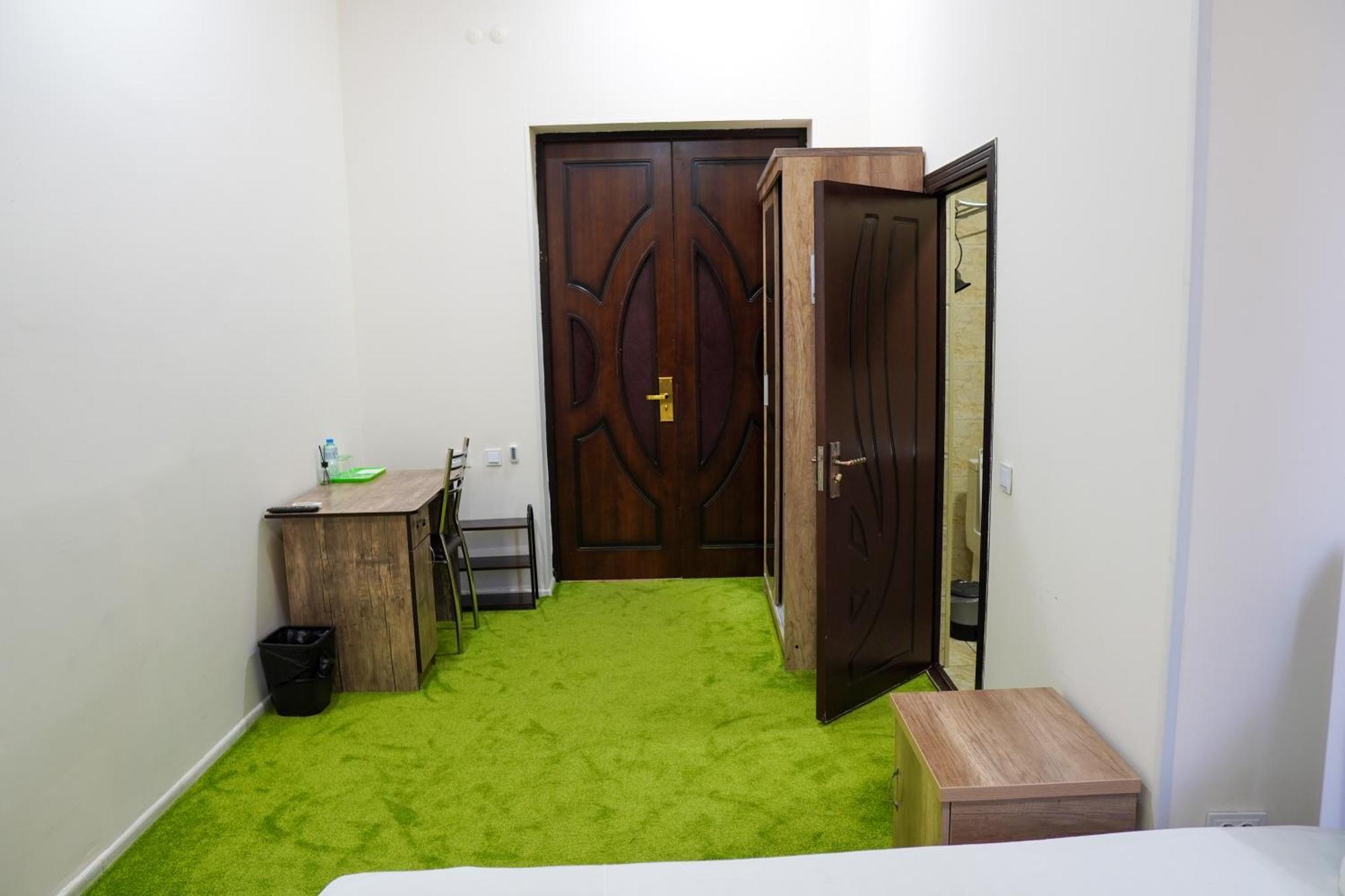 Chinor Garden Hotel - Free Airport Pick-Up And Drop-Off Tashkent Esterno foto
