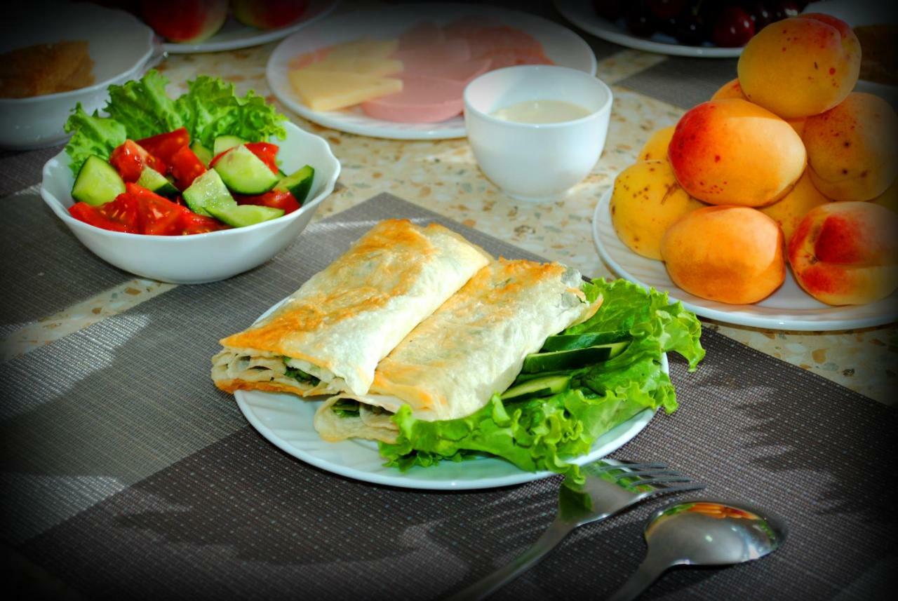 Chinor Garden Hotel - Free Airport Pick-Up And Drop-Off Tashkent Esterno foto